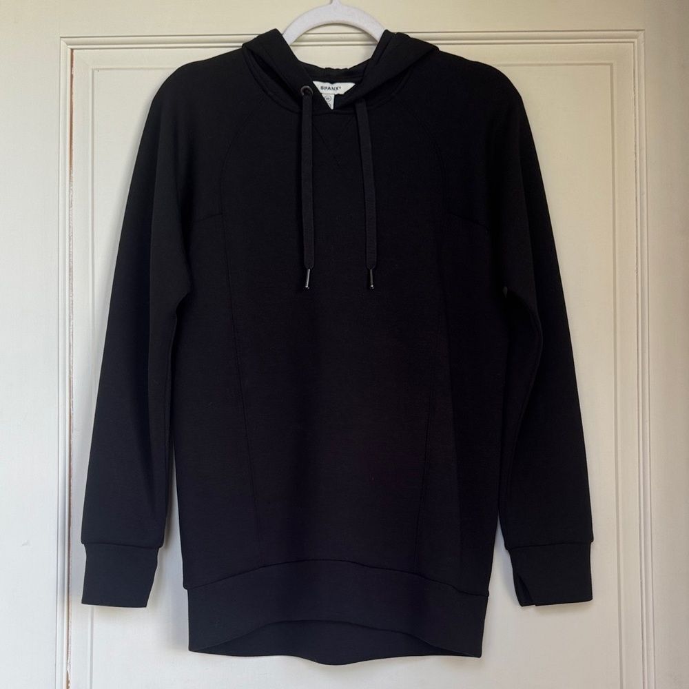 SPANX Black Pullover Tunic Hoodie